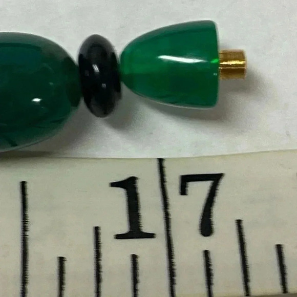 GREEN CHOKER 17" NECKLACE. - Picture 3 of 4